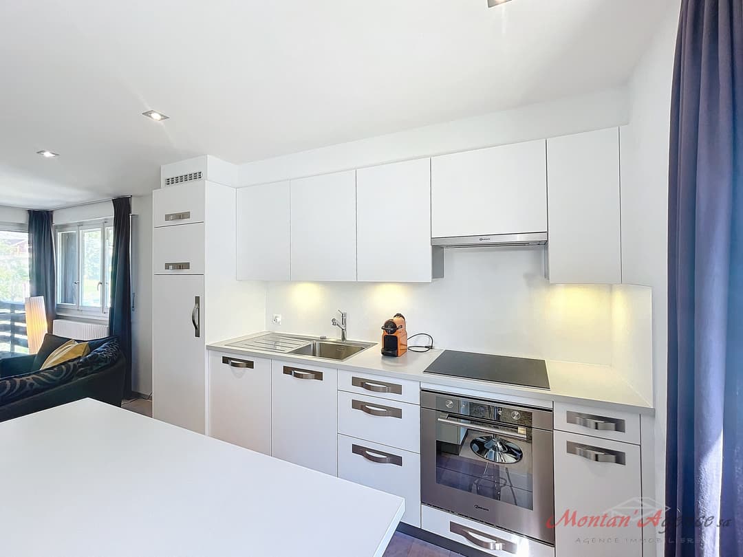 1438 – Appartement – 4pièces – 759.80CHF  – 99 m²