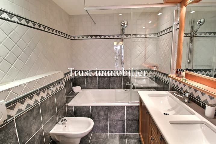 1688 – Appartement 3,5 pièces –  1600000CHF – 120m²