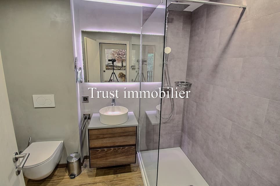 1393 – Appartement – 4.5pièces –  10000CHF – 140 m²