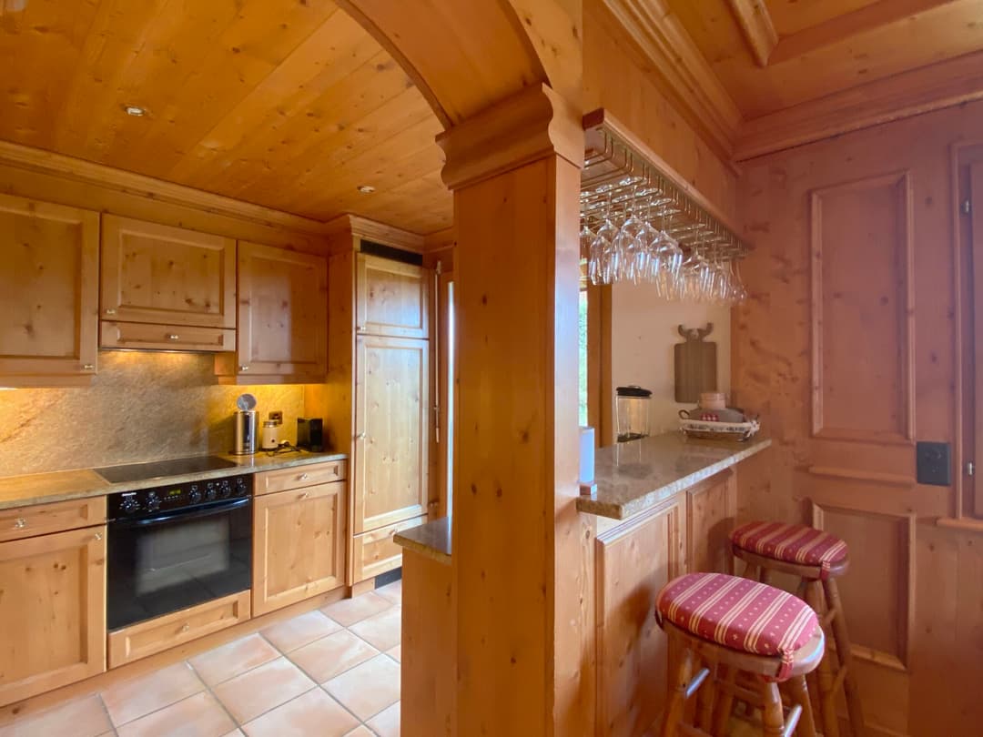 1437- Appartement – 4.5pièces  – 6000CHF – 123m²