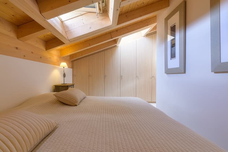 1715 –  Appartement 5.5 pièces – 1500000 CHF – 163m²