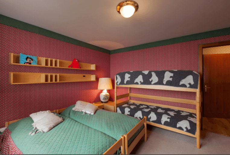 1479 – Appartement 5 pièces –  639.85 CHF – 170m²