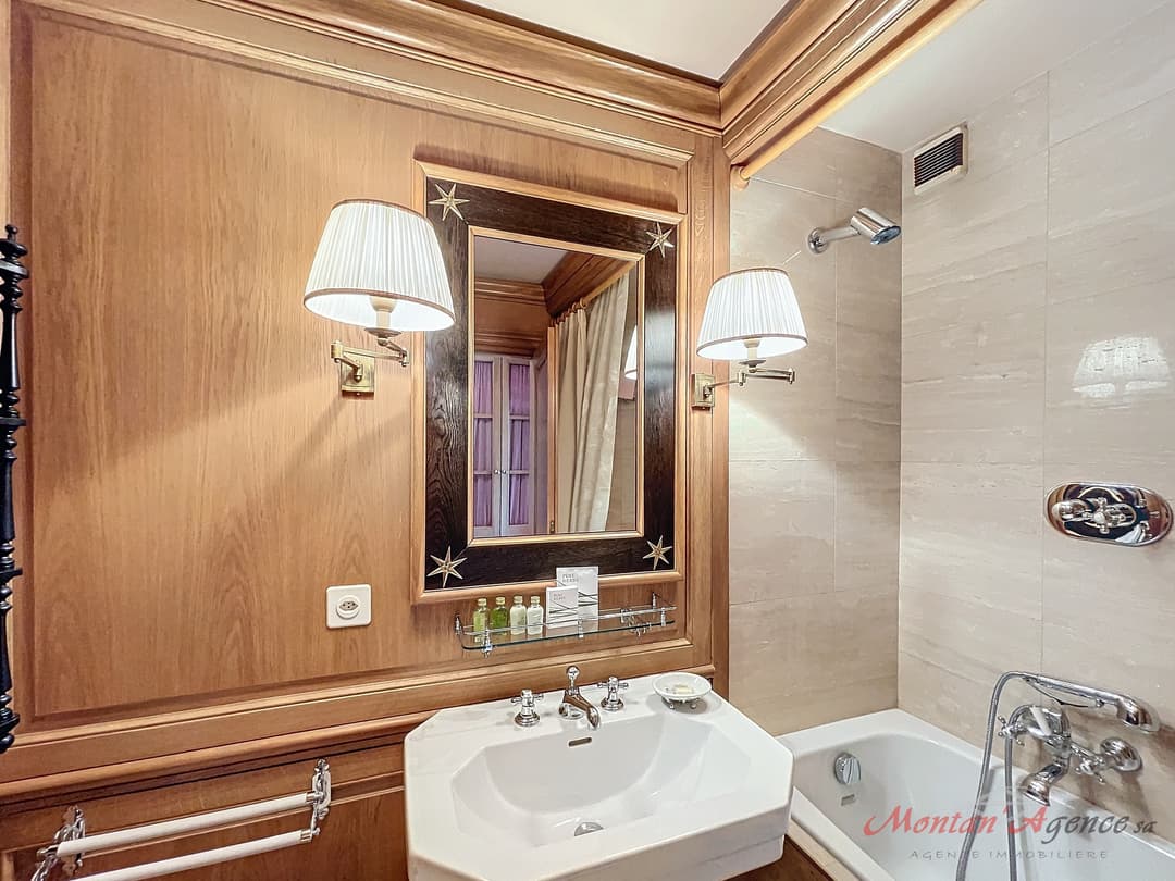 1528 – Appartement 1,5 pièces – 1001.35CHF – 45m²