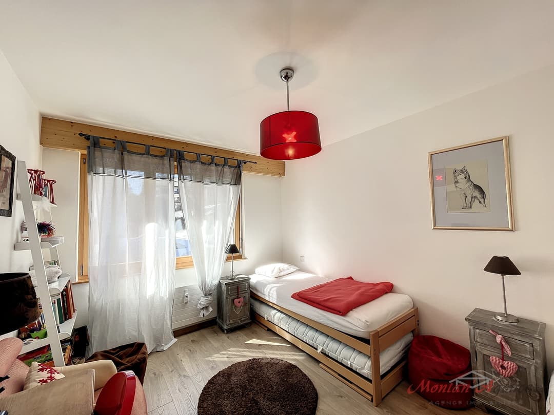 1530 – Appartement 4 pièces – 1844.30CHF – 100m²