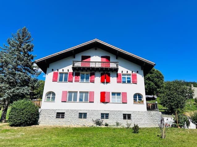 1852 – Maison 13,5 pièces –  1560000CHF – 424m²