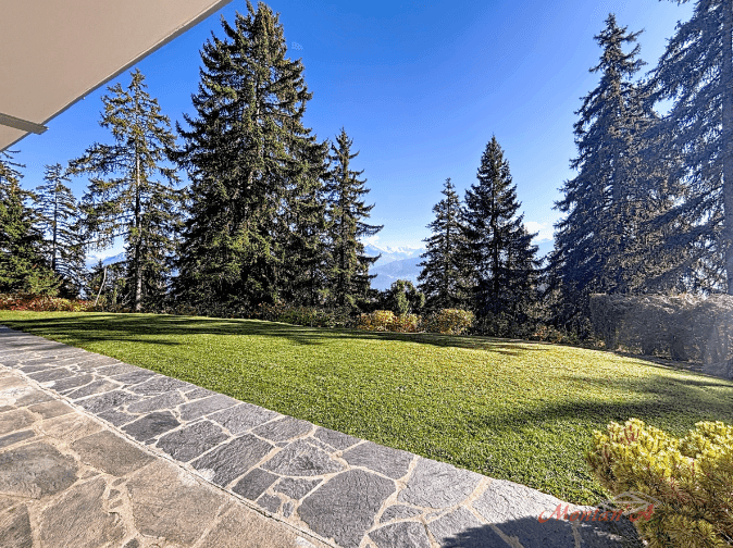 1505 – Appartement 4 pièces – 517.05CHF – 90m²