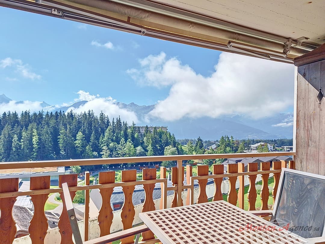 1528 – Appartement 1,5 pièces – 1001.35CHF – 45m²