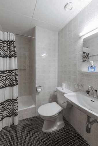 1479 – Appartement 5 pièces –  639.85 CHF – 170m²