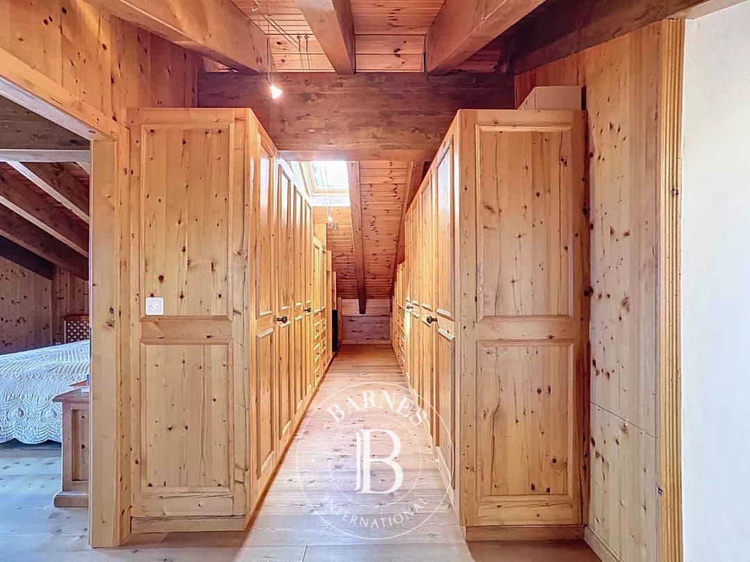 1832 – Appartement – 5.5pièces – 2950000CHF – 235 m²