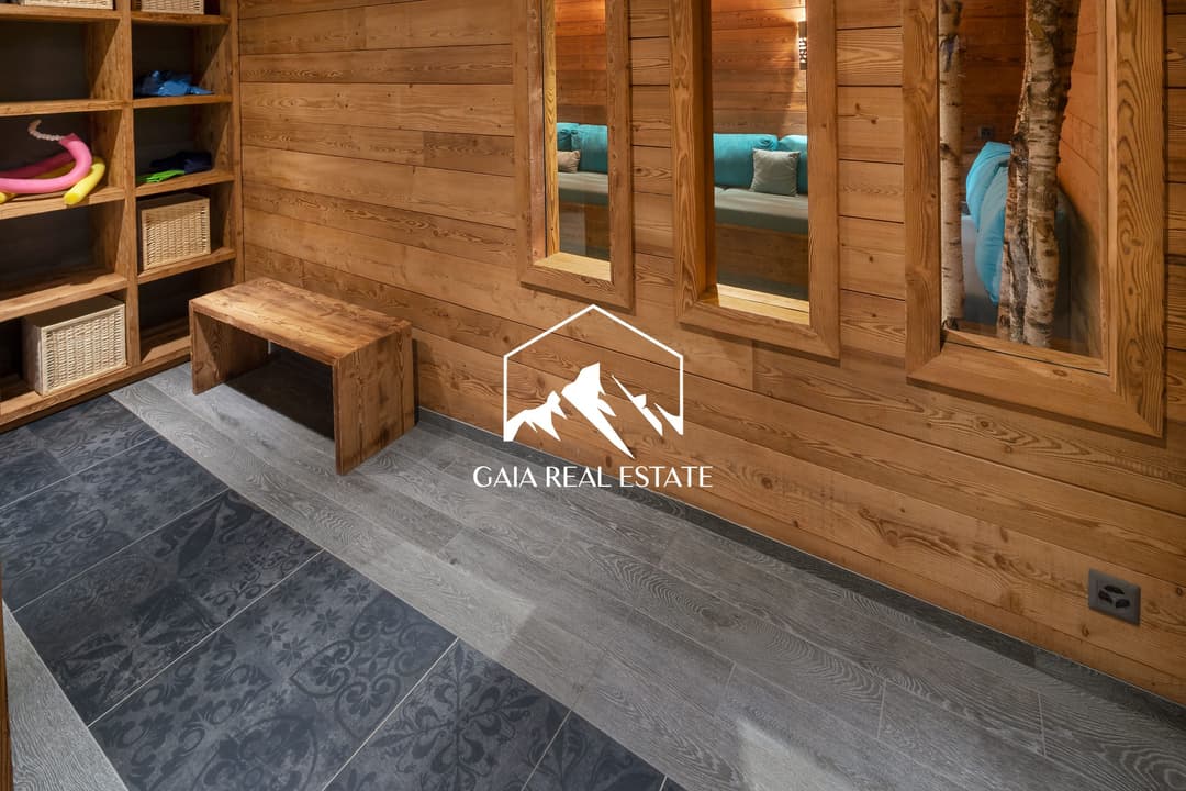 1838 – Appartement – 3600000CHF – 180 m²