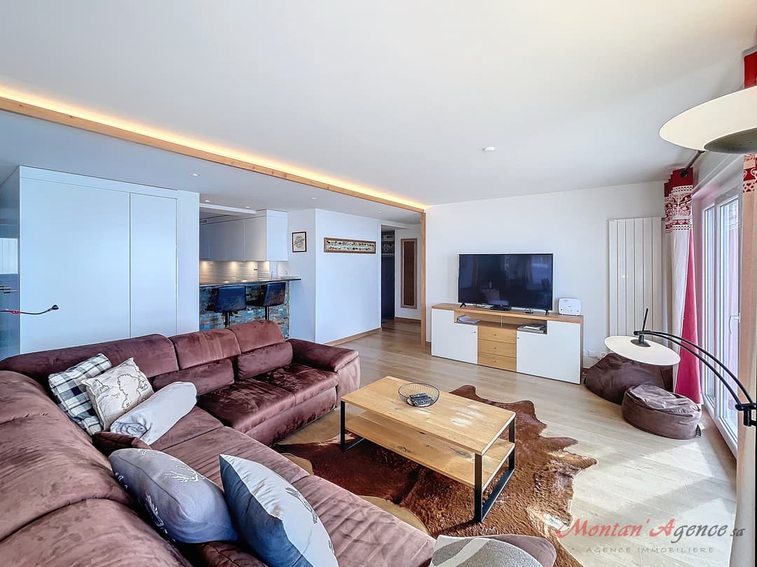 1543 – Appartement – 5pièces – 2363.55CHF – 136m²