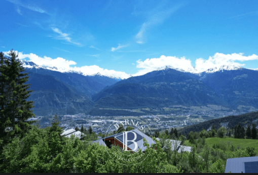 1823 – Terrain – 2485000 CHF – 226m2