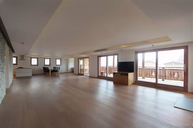 1779 – Appartement 6.5 pièces – 4600000 CHF – 328 m²