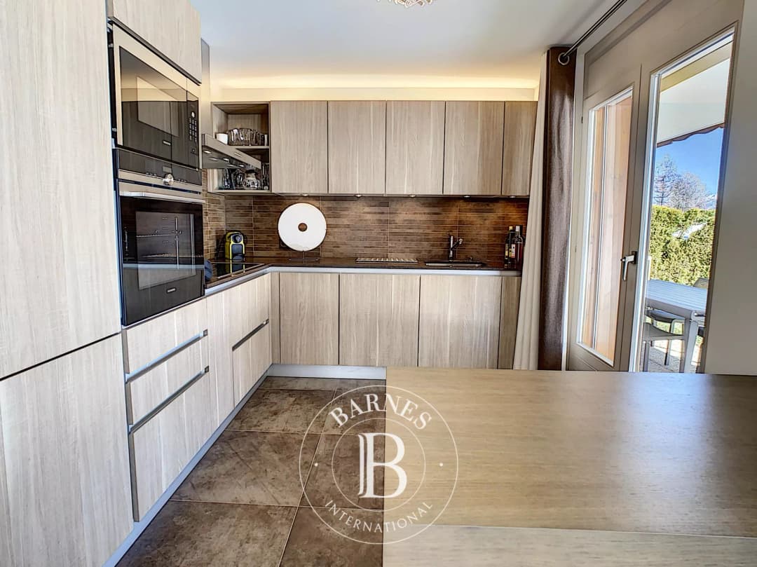 1820 – Appartement – 4pièces  – 110 m²