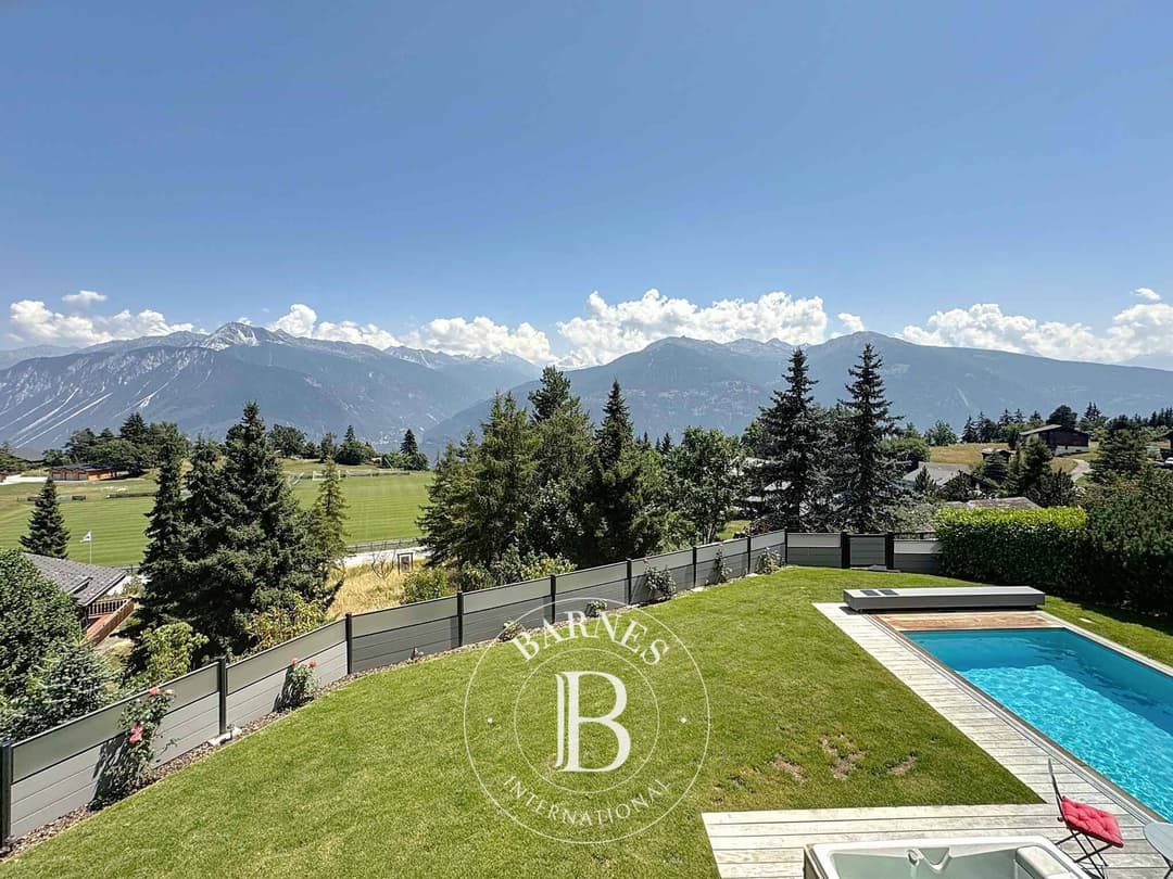 1849 – Maison 12,5 pièces – 5900000CHF – 380m²