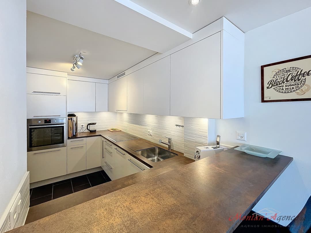 1543 – Appartement – 5pièces – 2363.55CHF – 136m²