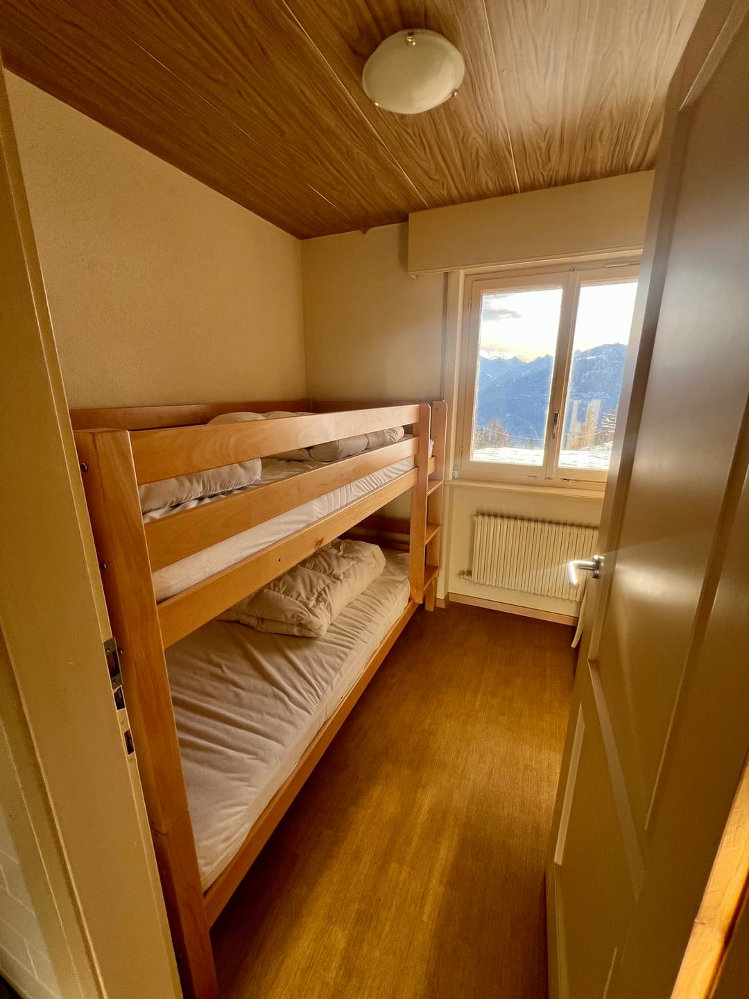 1523 – Appartement – 3.5pièces –  1350CHF – 56 m²