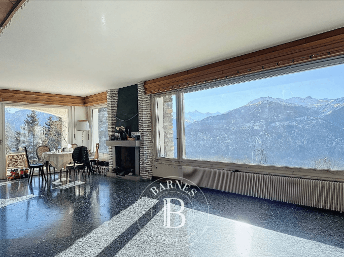 1823 – Terrain – 2485000 CHF – 226m2