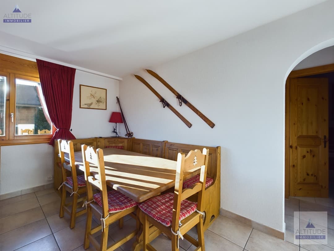 1540 – Appartement – 4.5pièces – 100m²