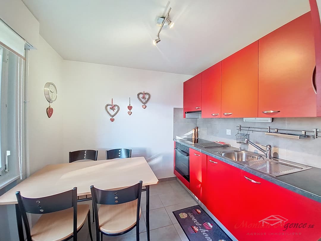 1531 – Appartement 2,5 pièces – 1127.45CHF