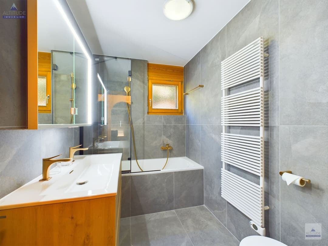 1540 – Appartement – 4.5pièces – 100m²