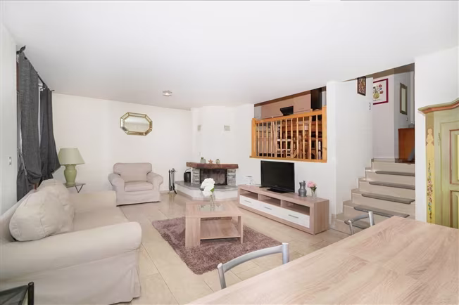 1903 – Appartement 4,5 pièces –  899000CHF