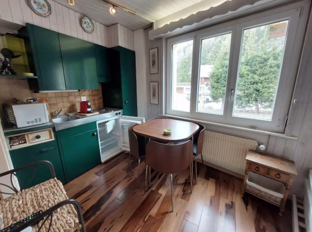 1581 – Appartement – 1pièce  – 650CHF – 17 m²