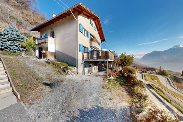 1964 – Maison 7 pièces – 590000CHF – 222m²