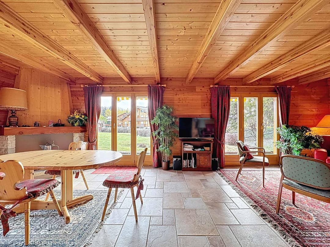 1908 – Maison 15 pièces – 6900000 CHF – 820m²