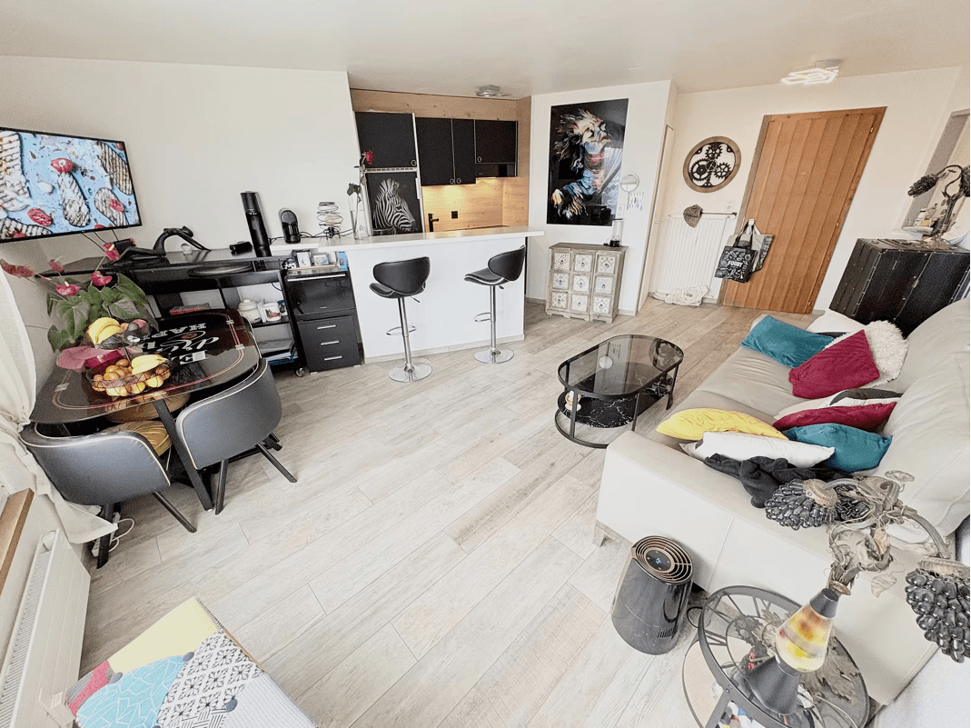 1980 – Appartement – 590000CHF – 3.5 pièces – 56²
