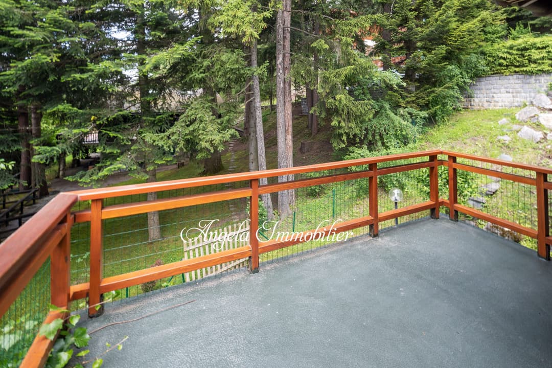 1622 – Maison  – 180m²