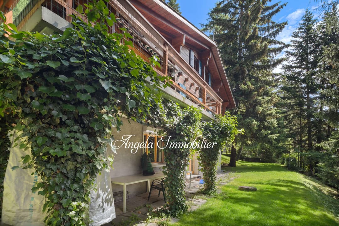 1622 – Maison  – 180m²