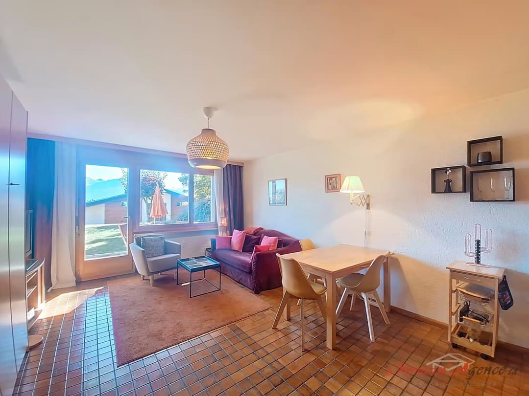 1597 – Appartement 1 pièce – 1000CHF – 28m²