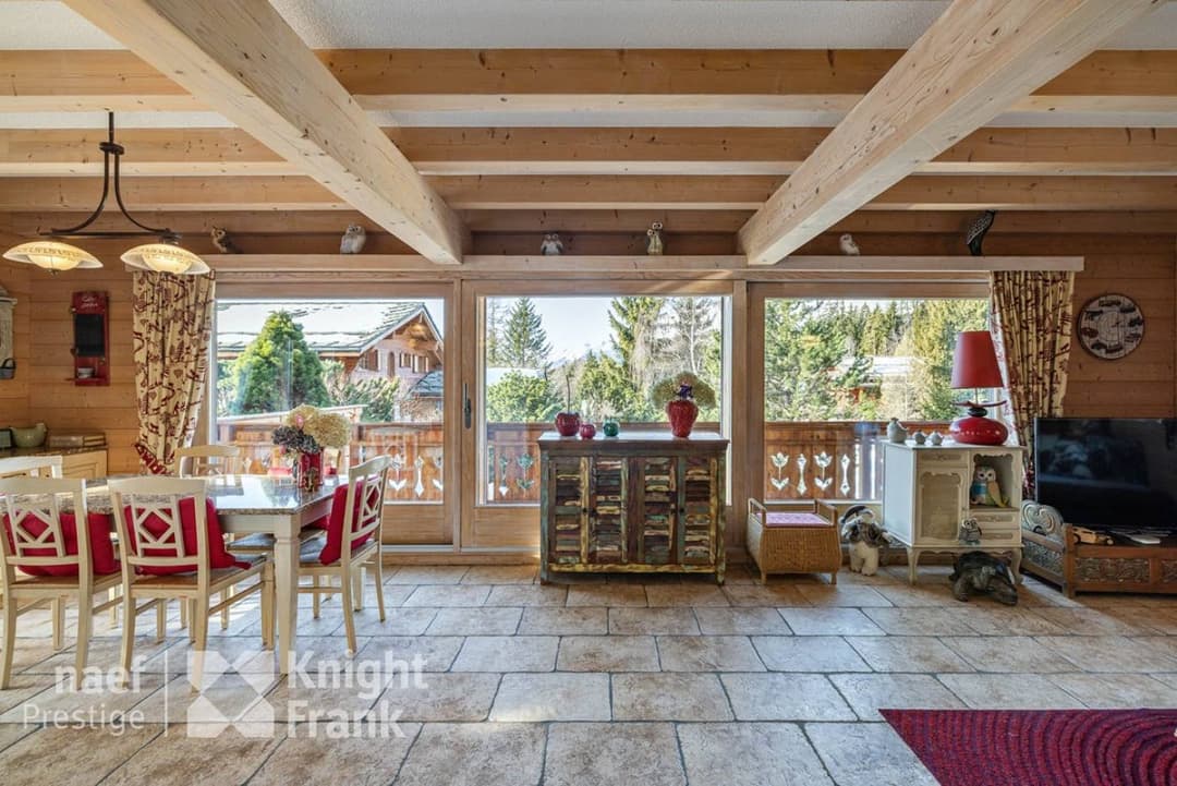 1895 – Maison 11 pièces – 2950000CHF – 282m²