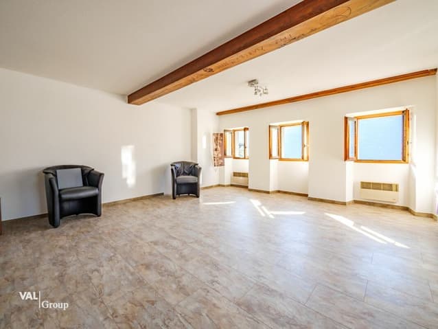 1993 – Maison 9,5 pièces –  760000CHF – 197m²