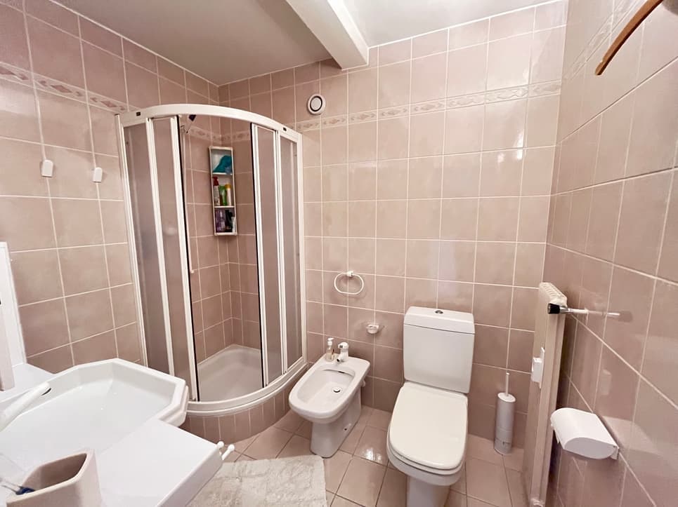 2002 – Appartement – 4.5pièces – 860000CHF – 100 m²