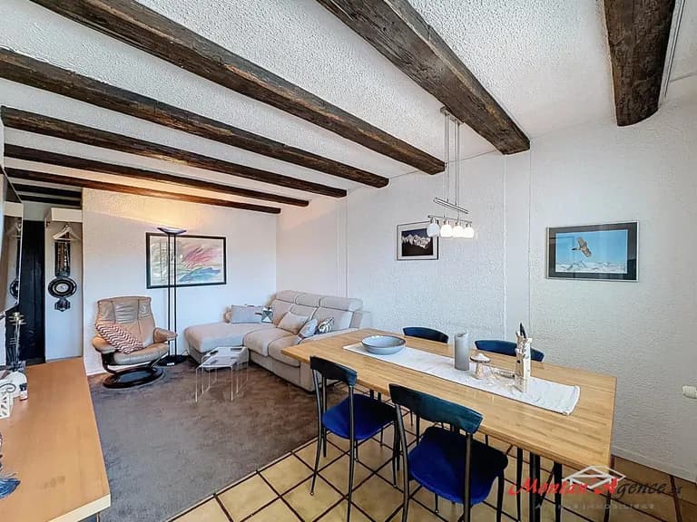 2045 – Appartement 4.5 pièces – 485000 CHF – 60 m²