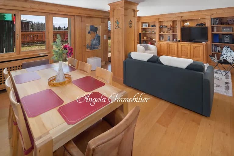 2067 – Appartement – 2pièces – 116 m²