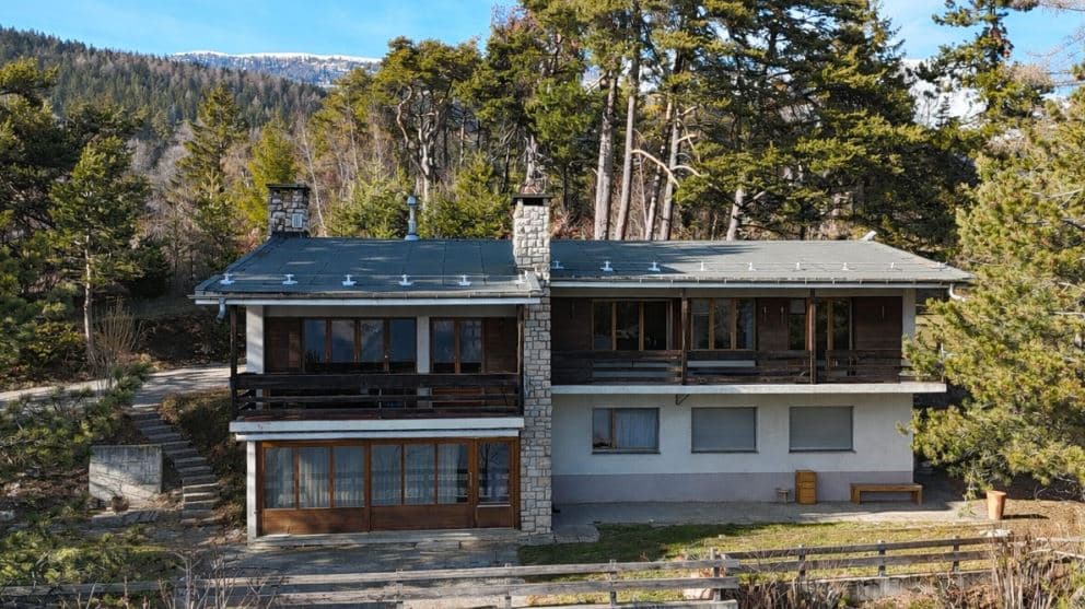 2100 – Maison –  8.5pièces – 2150000CHF – 237 m²