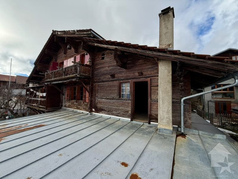 2073 – Maison – 300000 CHF – 120 m²