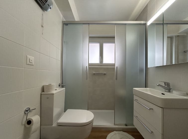 1746 – Appartement – 3pièces –  1330CHF