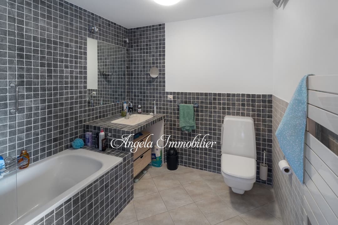 2064 – Appartement