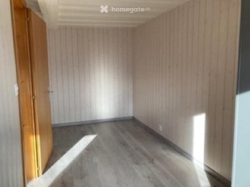 1706 – Appartement – 3pièces – 1300CHF  – 70 m²