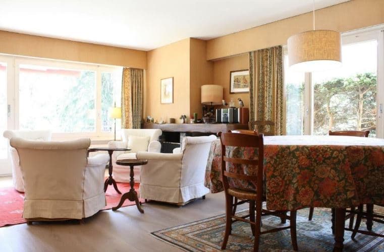 1715 – Appartement 4 pièces – 2240CHF – 150m²