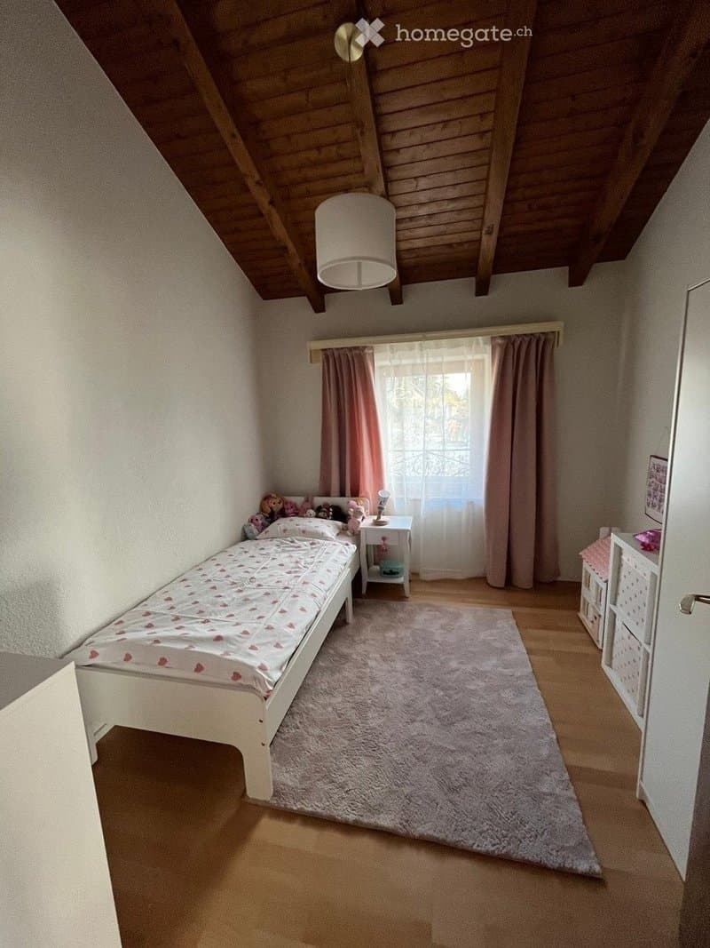 1664 – Appartement – 3pièces – 1600CHF  – 85 m²