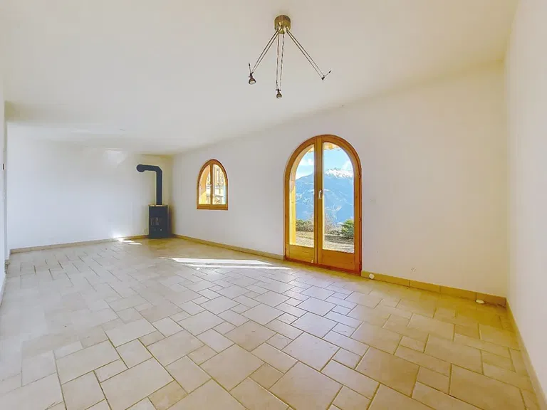 2072 – Maison – 4.5pièces  – 870000CHF – 105 m²