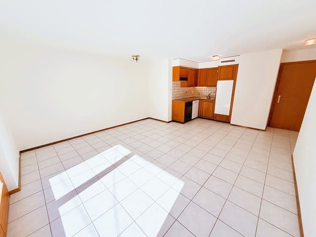1680 – Appartement 2.5 pièces –  1300 CHF – 42 m²