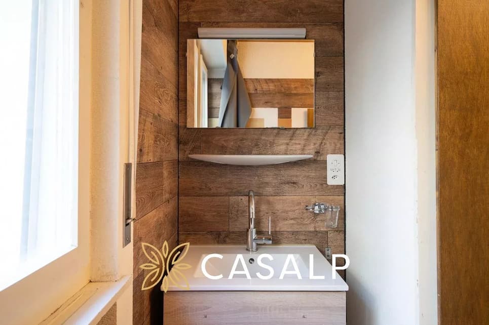 2075 – Appartement – 1pièce – 100000CHF  – 10 m²