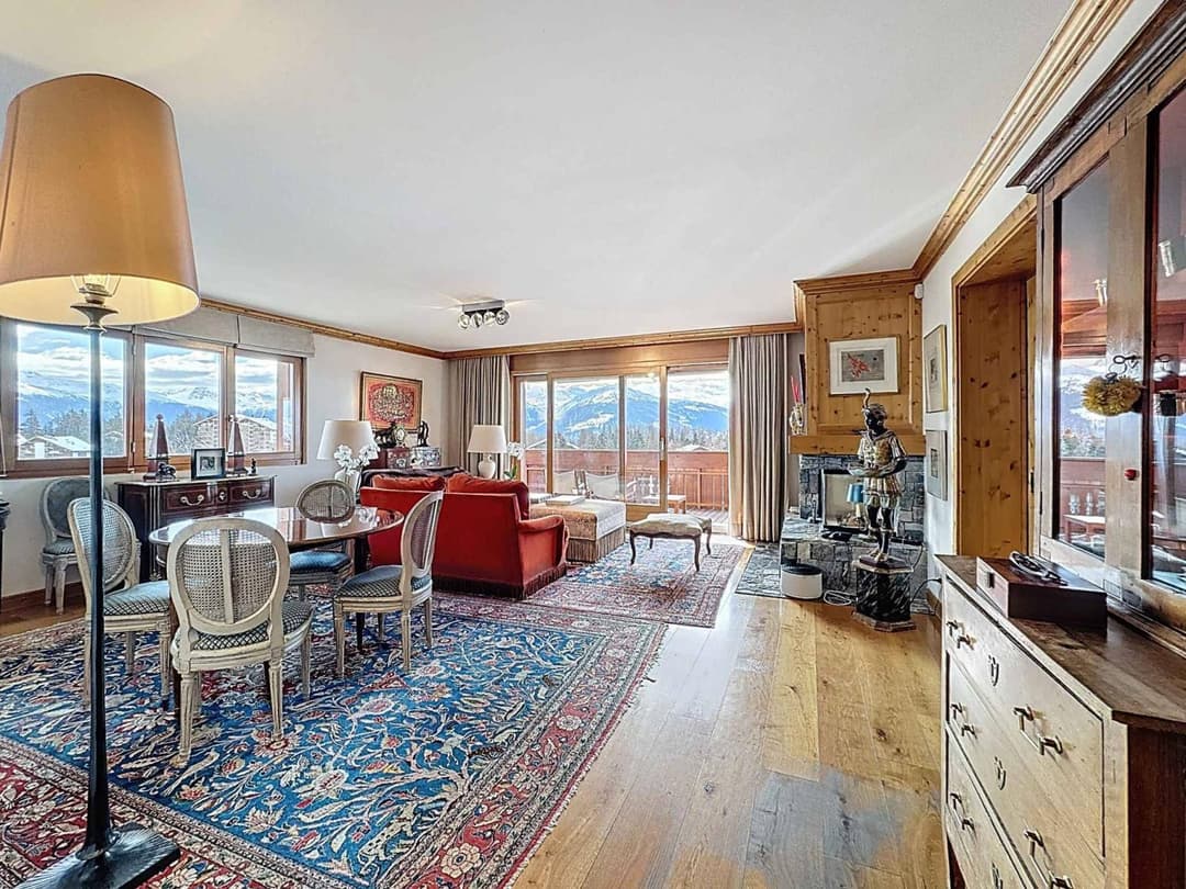 2118 – Appartement 5.5pièces – 2950000 CHF – 160 m²