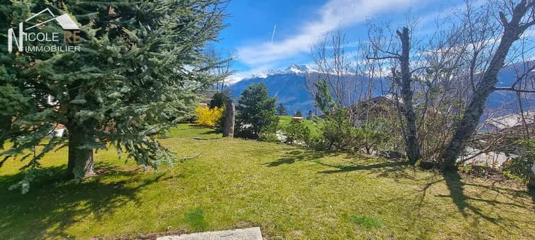 1737 – Maison 4.5 pièces – 120 m²